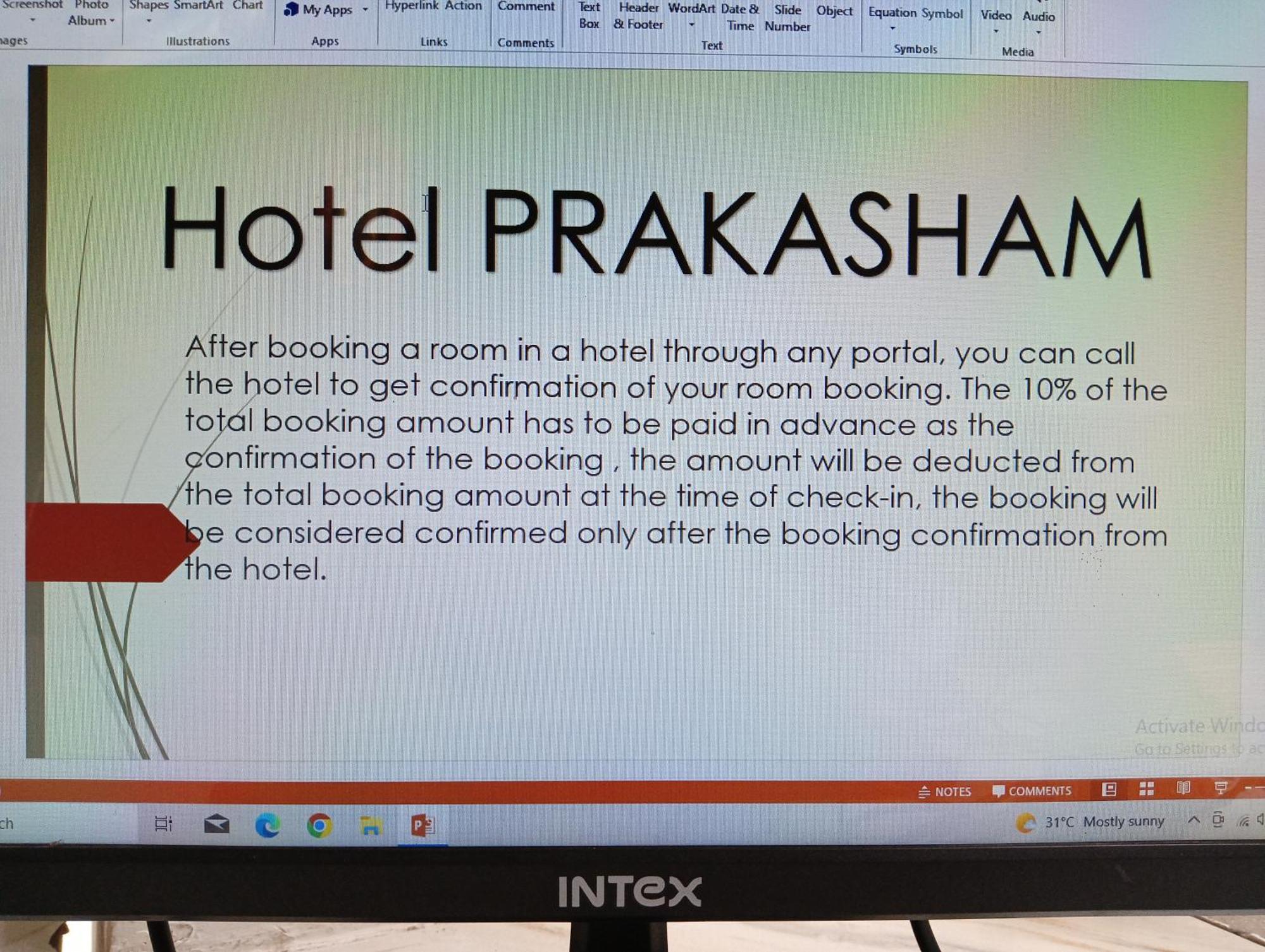 Hotel Prakasham อุจเจน ภายนอก รูปภาพ